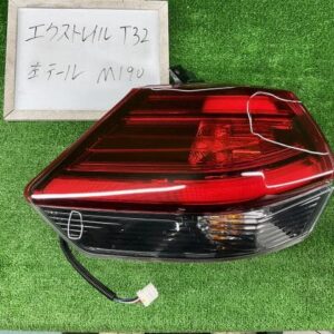 Left Tail Light NISSAN X-Trail 2018 DBA-T32