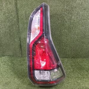 Right Tail Light NISSAN Serena 2017 DAA-GC27 265505TA0B