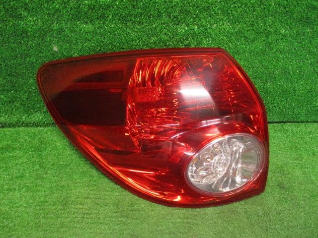 Left Tail Light NISSAN Wingroad 2011 DBA-Y12