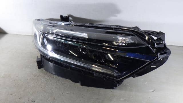Right Headlight HONDA Shuttle 2019 6AA-GP8