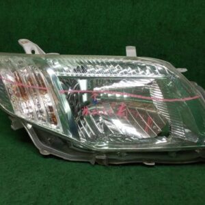 Right Headlight TOYOTA Corolla Fielder 2008 DBA-NZE141G 8111012C80