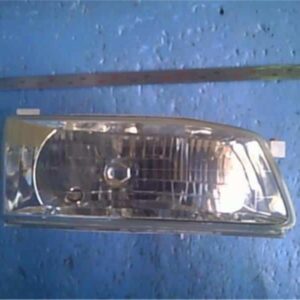 Right Headlight TOYOTA Sprinter Carib 1998 GF-AE111G 8111013140