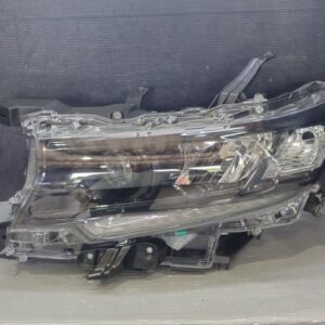 Left Headlight TOYOTA Landcruiser prado