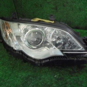 Headlight right Subaru Legacy