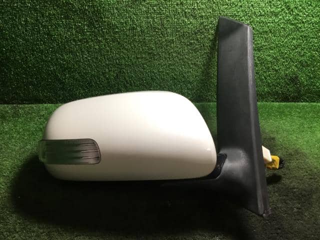 Right Side Mirror TOYOTA Isis 2009 CBA-ZNM10G