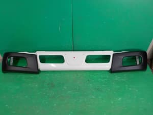 Front Bumper Mitsubishi Fuso