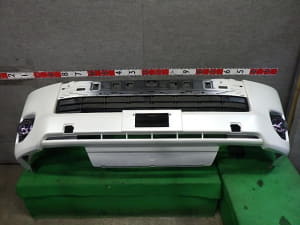 Front Bumper TOYOTA Hiace TRH214W-