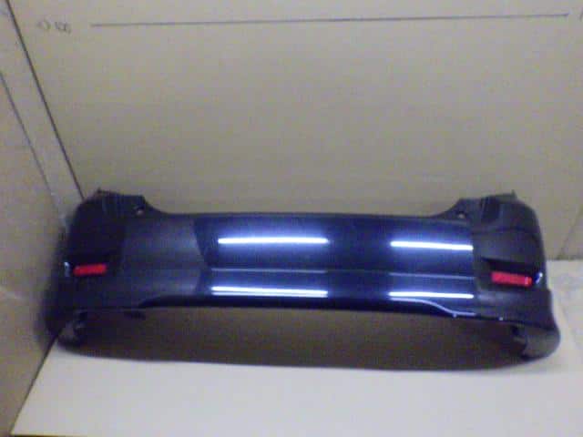 Rear Bumper Face TOYOTA Corolla Rumion 2011 DBA-NZE151N